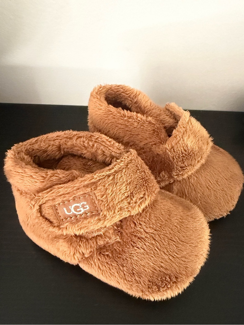 UGG baby booties 2/3
